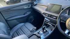 MG HS 1.5 T-GDI Trophy 5dr DCT Petrol Hatchback